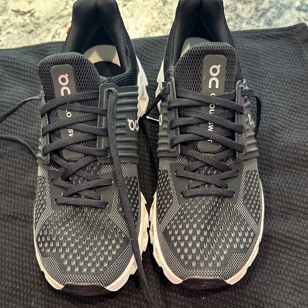 On Running Womens Gray and Black Athletic Shoes